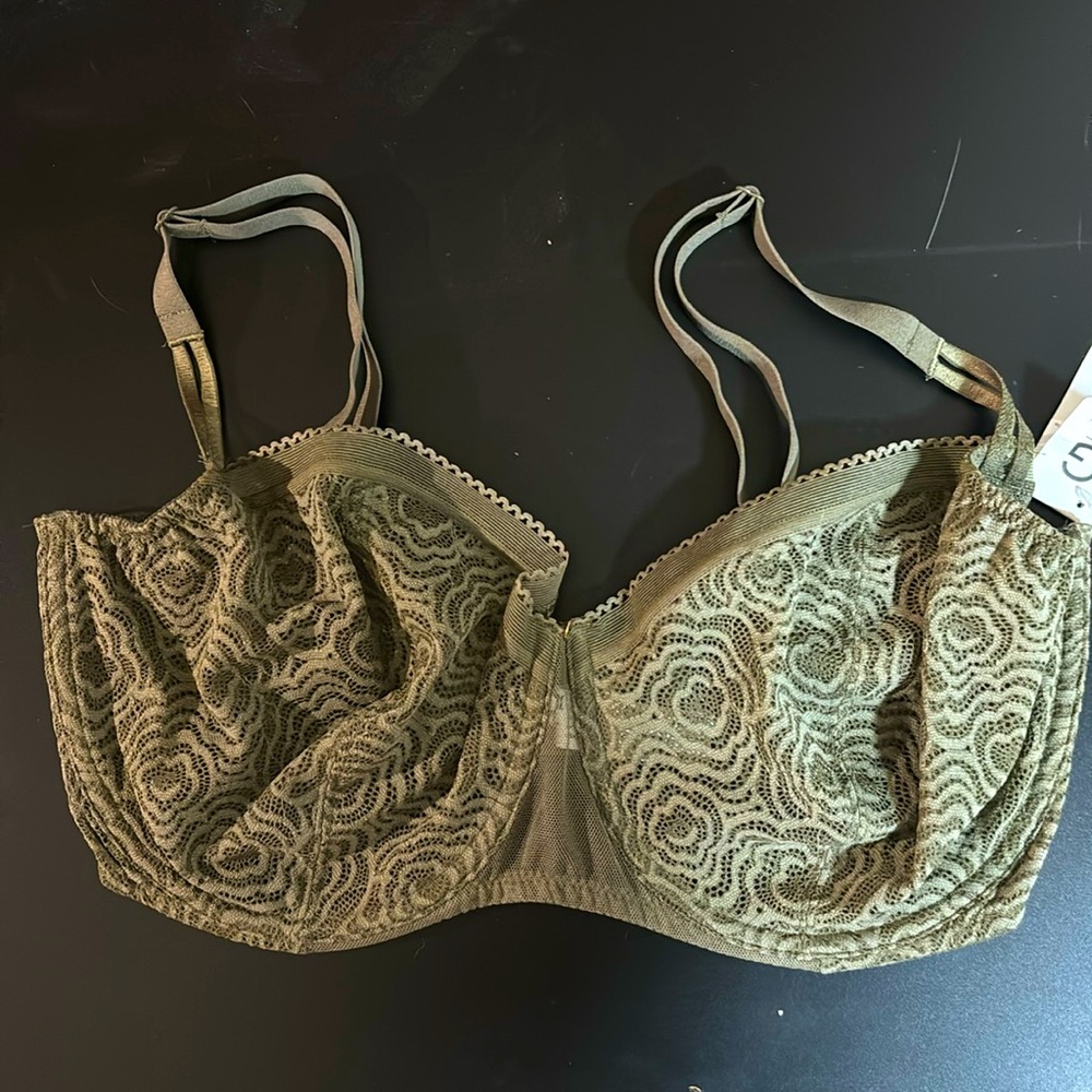 Chantelle Unlined Lacy Green Bra